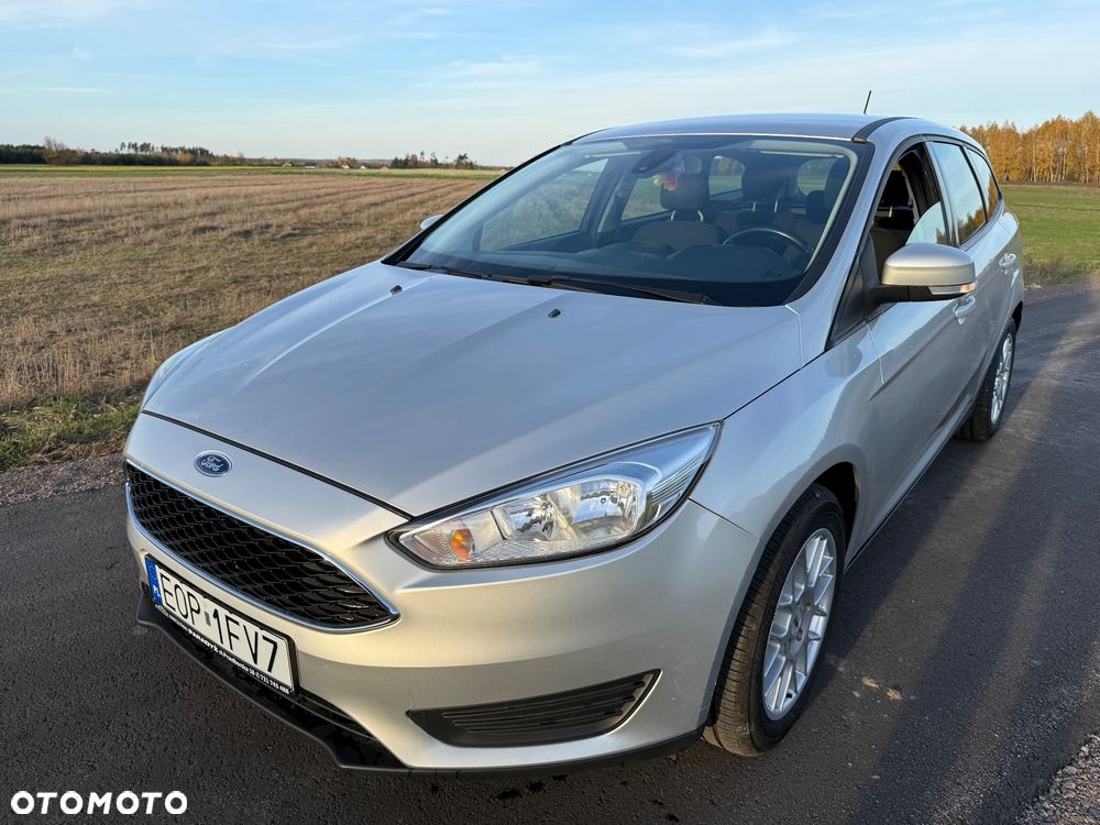 Ford Focus 1.6 SYNC Edition - 6
