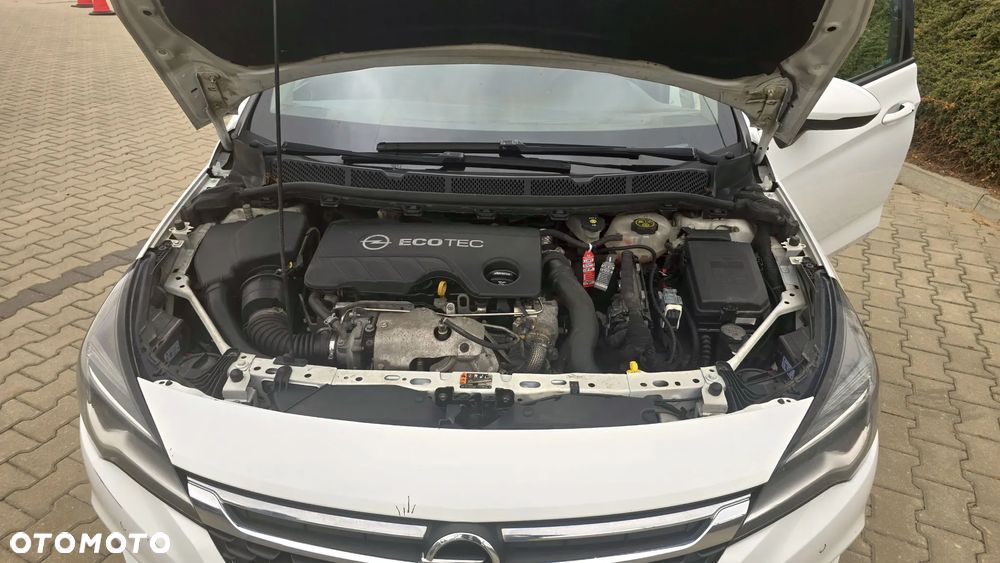 Opel Astra 1.6 CDTI Elite S&S - 13