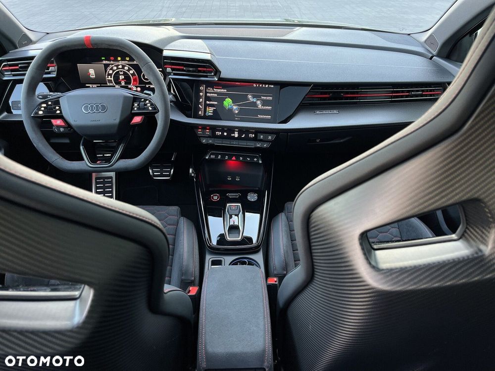 Audi RS3 Limousine - 6