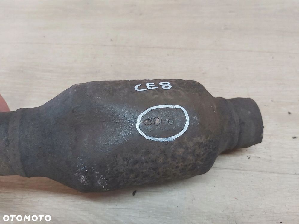 Toyota Yaris II III katalizator 1,3 1,33 katalizator CE8 - 1