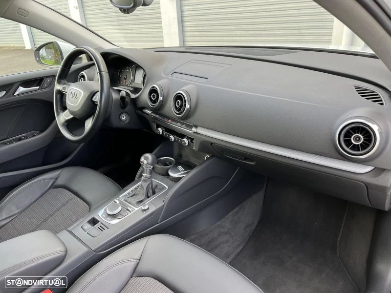Audi A3 2.0 TDI S-line S tronic - 2