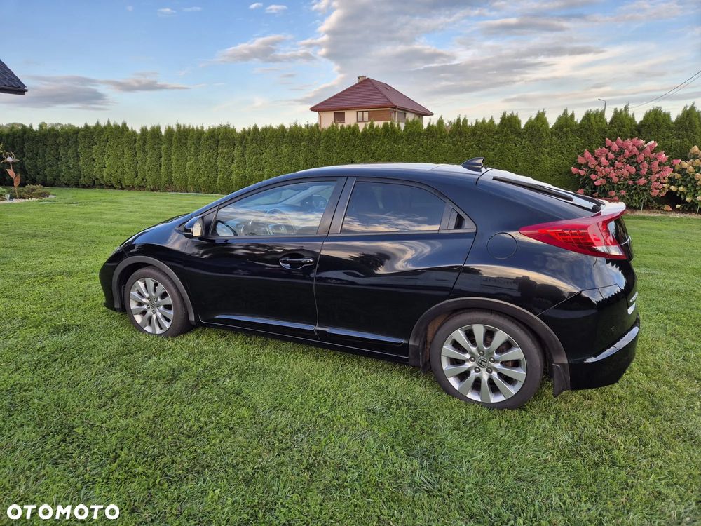 Honda Civic 1.8 Executive NAVI - 16
