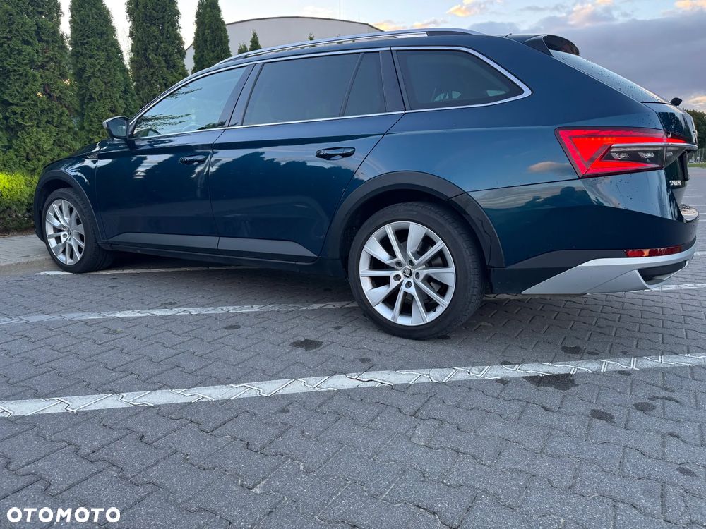 Skoda Superb 2.0 TDI SCR 4x4 Scout DSG - 16