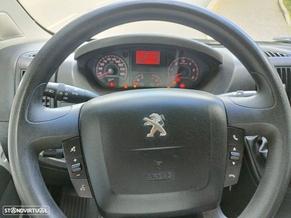 Peugeot BOXER 2.2 BlueHDI 435 L4H2 Asphalt - 13