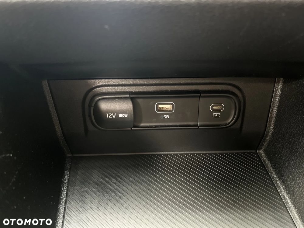 Kia Sportage 1.6 T-GDI MHEV M 2WD DCT - 22