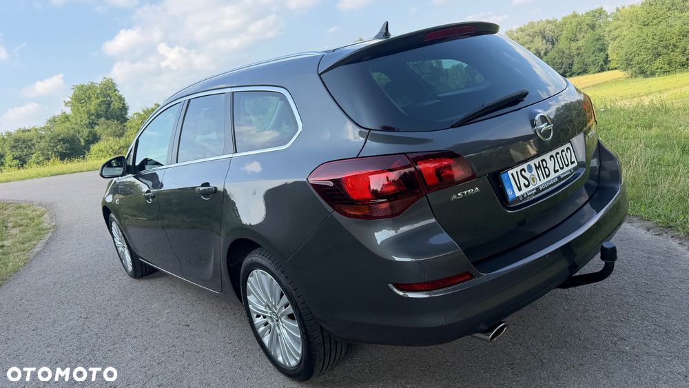 Opel Astra 1.4 Turbo - 12