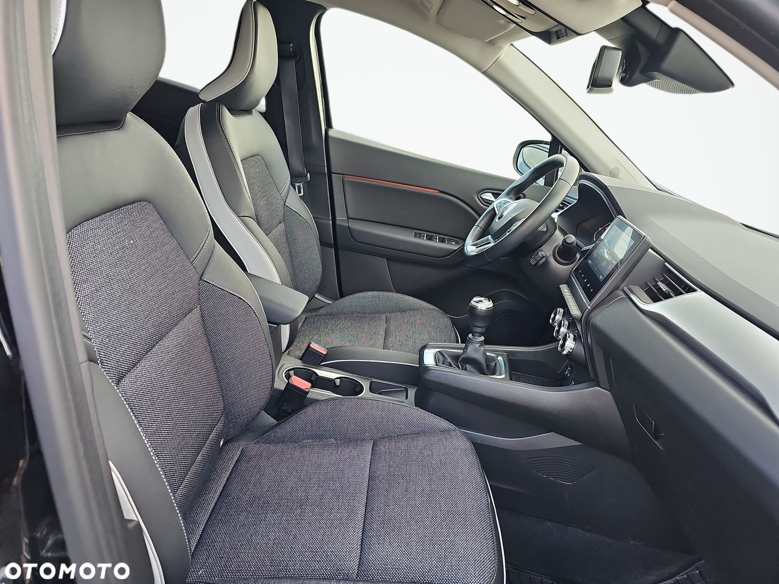 Renault Captur 1.0 TCe Techno - 12
