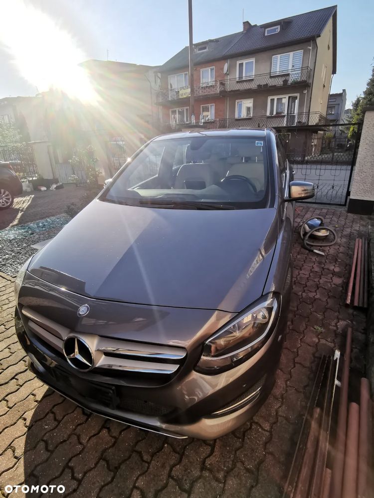 Mercedes-Benz Klasa B - 1