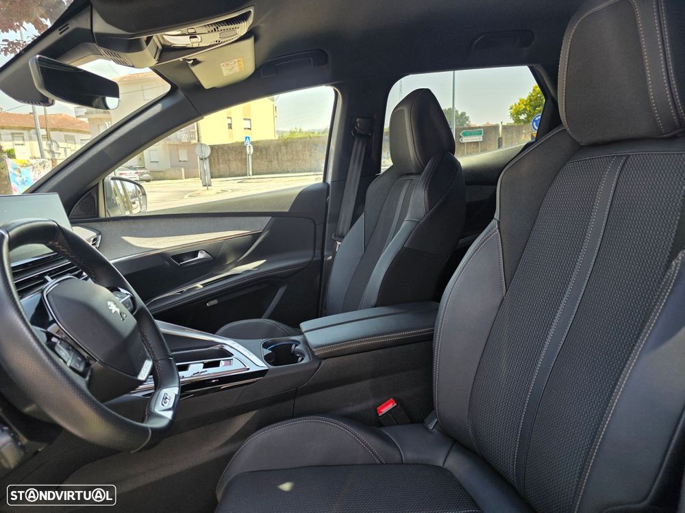 Peugeot 3008 1.6 Hybrid GT e-EAT8 - 27