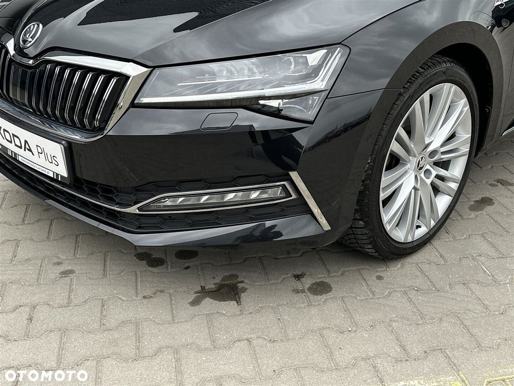 Skoda Superb 2.0 TDI SCR L&K DSG - 36