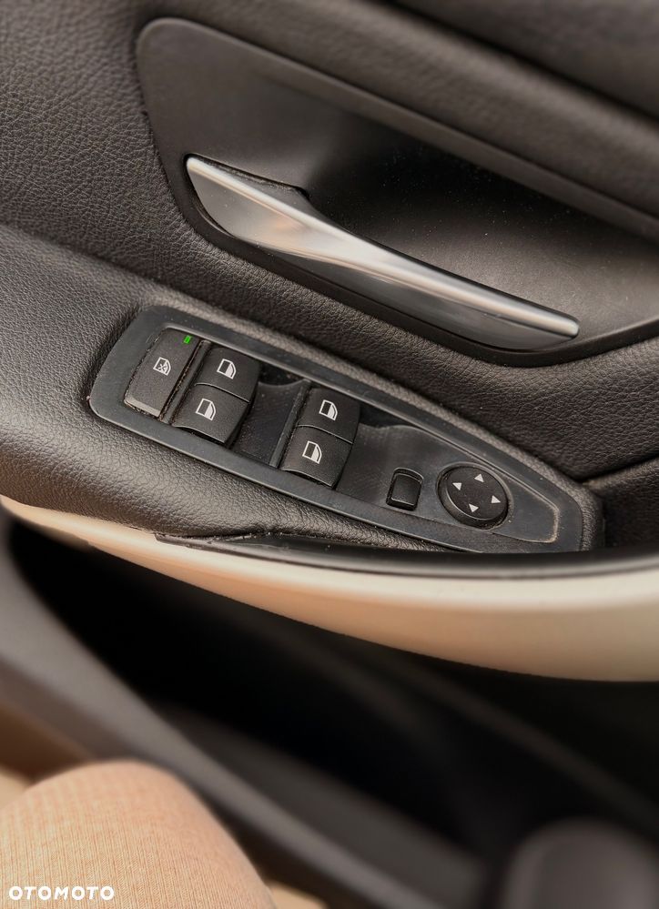 BMW Seria 3 - 12