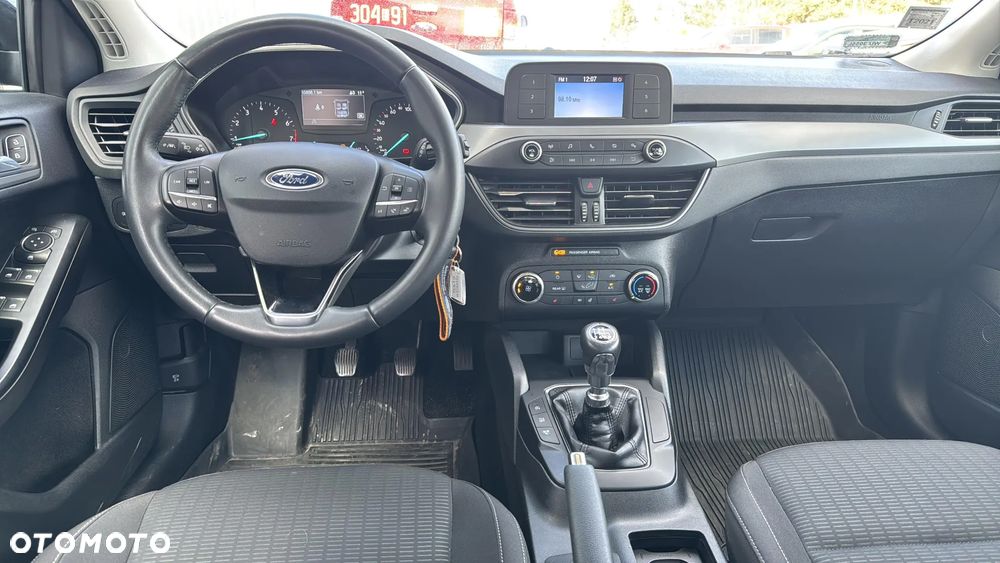 Ford Focus 1.0 EcoBoost Trend - 20
