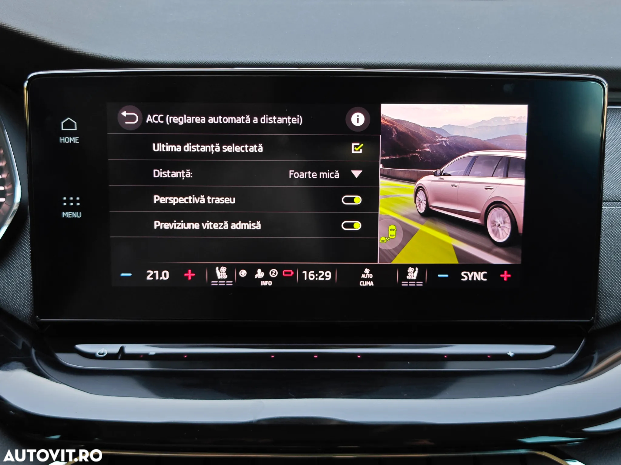 Skoda Octavia Combi 2.0 TDI DSG Style - 14