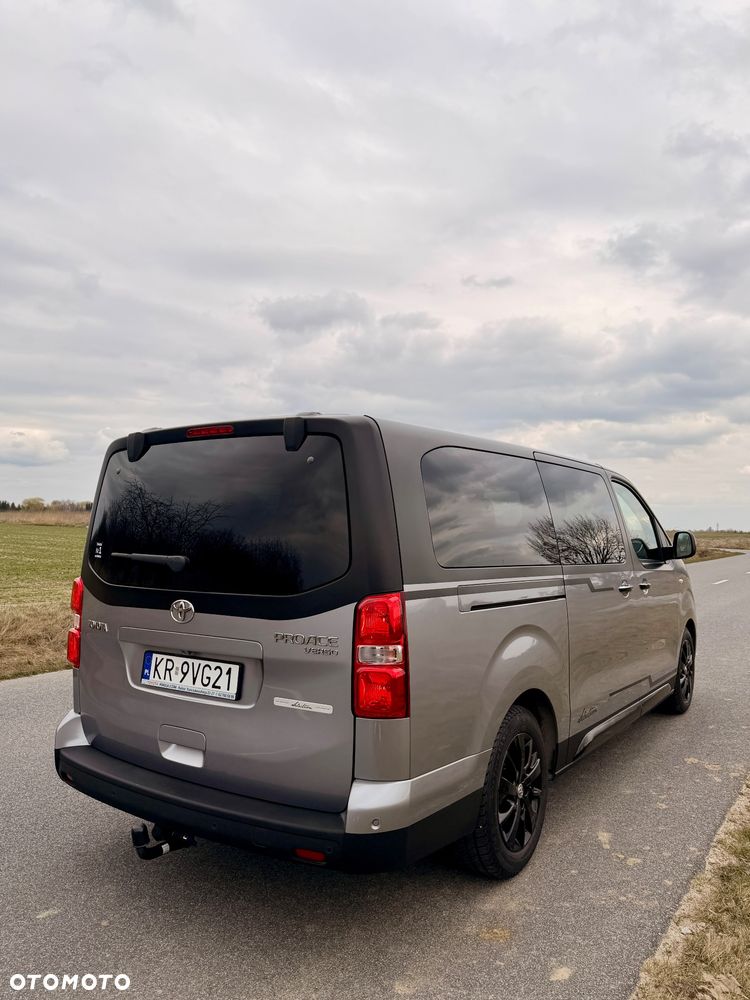 Toyota ProAce Kombi D-4D Long 2,8t - 3