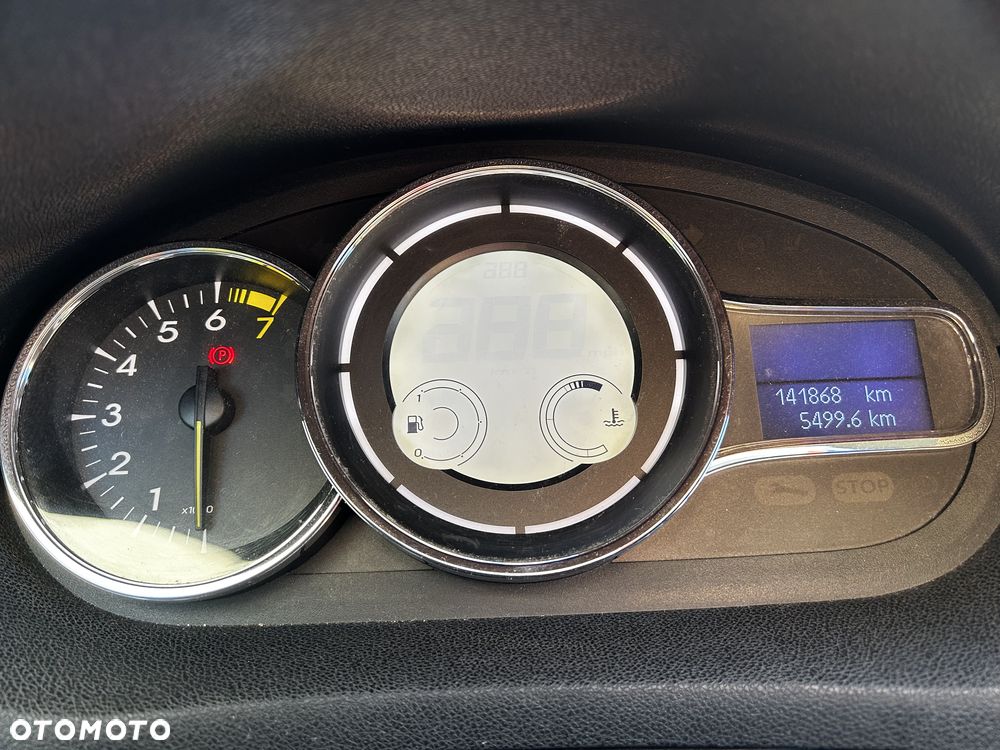 Renault Megane 1.6 16V Exception - 10