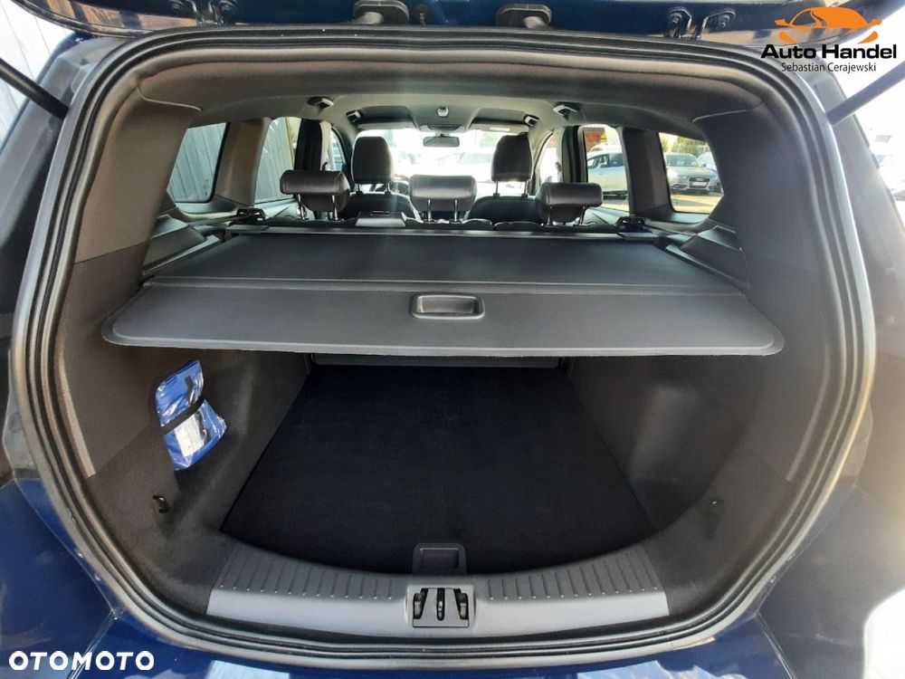 Ford Kuga 1.5 EcoBoost 2x4 ST-Line - 16