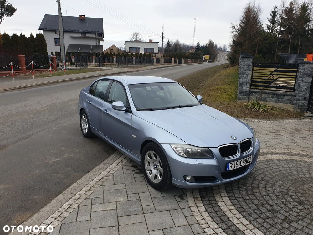 BMW Seria 3 - 1