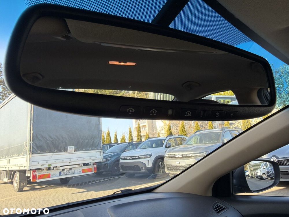 Hyundai Elantra - 20