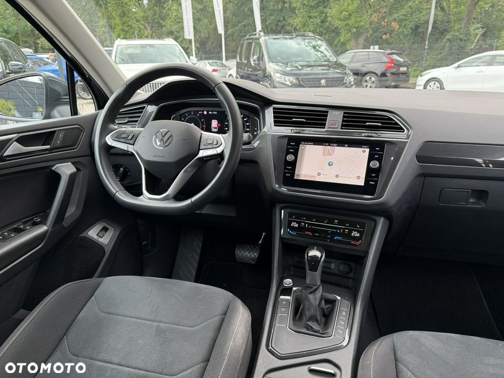 Volkswagen Tiguan 1.5 TSI EVO Elegance DSG - 23