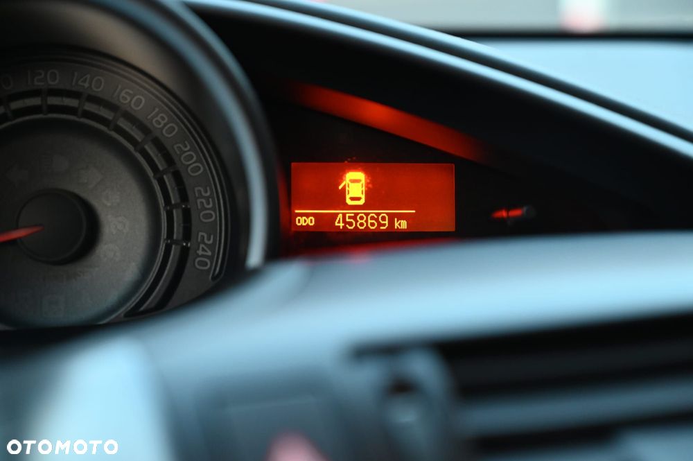 Toyota Verso 1.6 Active EU6 - 6
