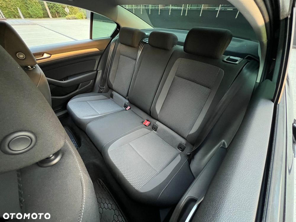 Volkswagen Passat 1.5 TSI EVO Essence DSG - 18