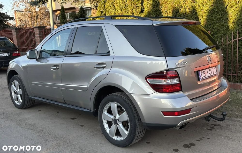 Mercedes-Benz ML 350 4-Matic - 5
