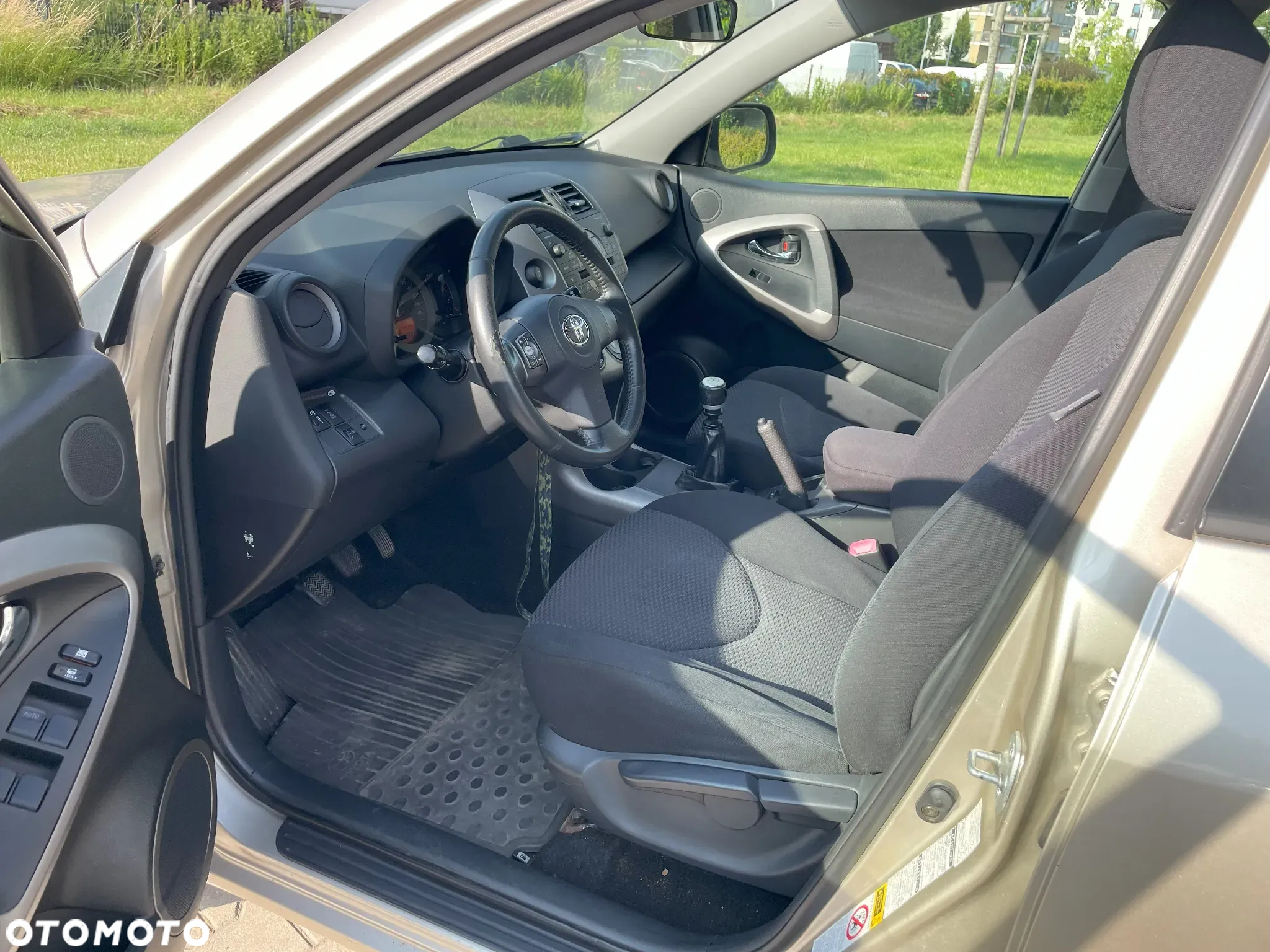 Toyota RAV4 2.2 D-4D Sol - 7