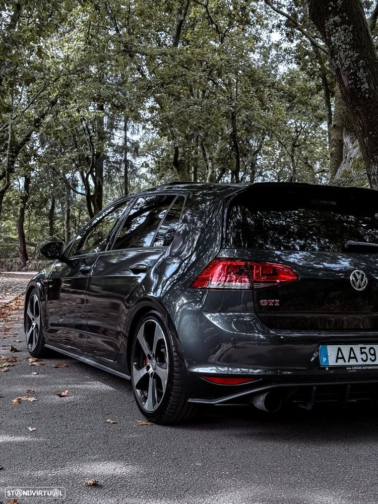 VW Golf 2.0 TSi GTi - 5