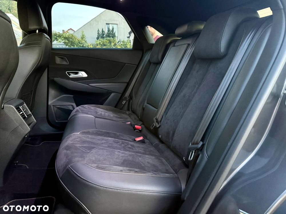 DS Automobiles DS 7 Crossback 2.0 BlueHDi Performance Line + - 20