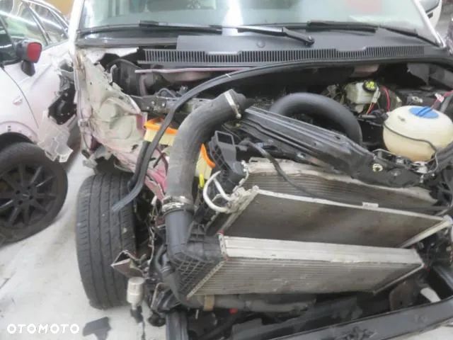 Volkswagen Multivan 2.0 TSI L1 Generation SIX 4Motion DSG - 9