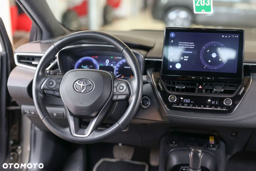 Toyota Corolla 1.8 Hybrid Comfort - 37