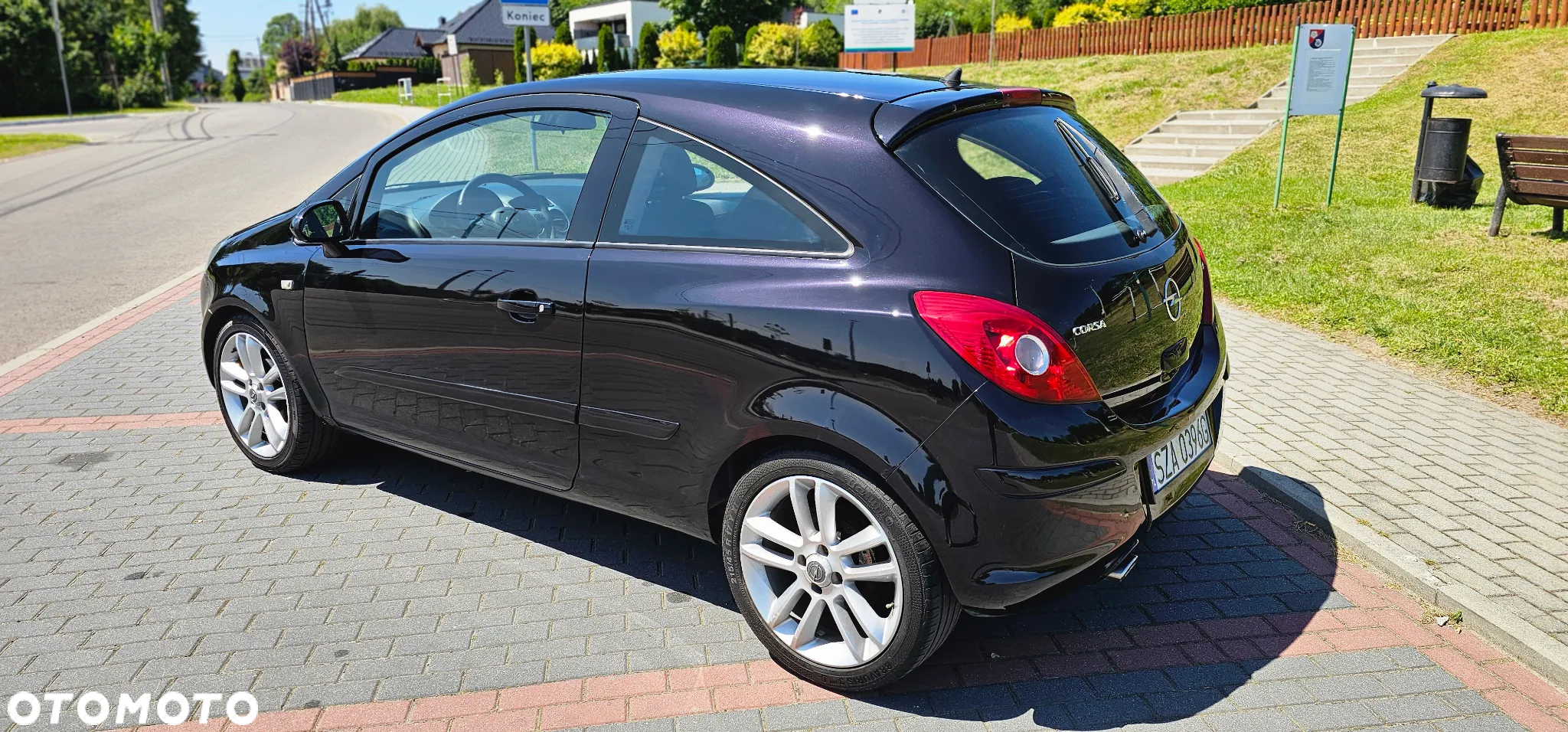 Opel Corsa 1.4 T Cosmo S&S - 22