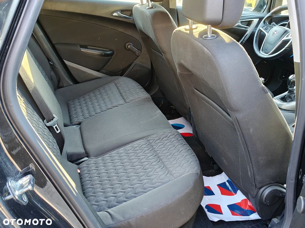 Opel Astra 1.7 CDTI DPF Cosmo - 18