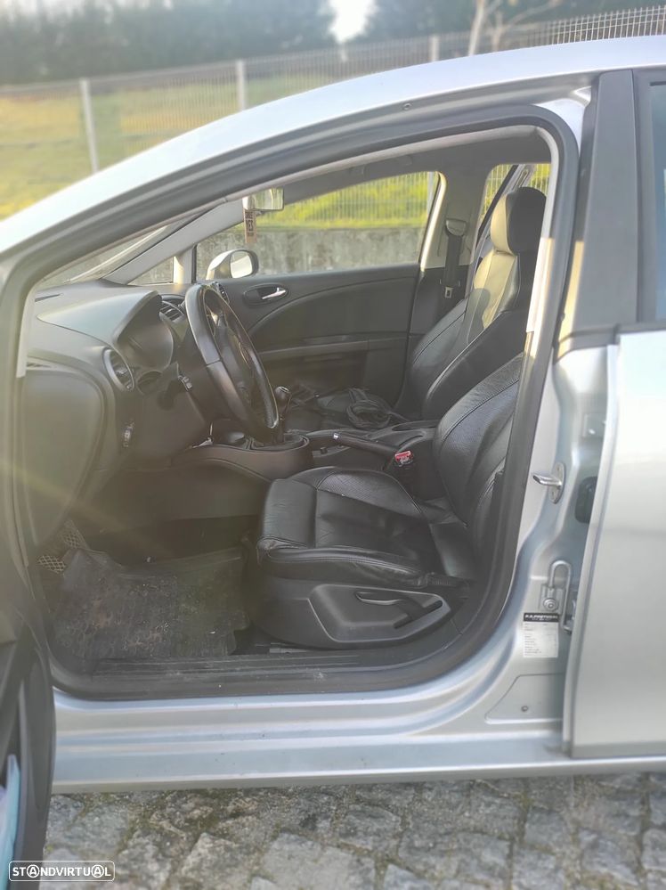 SEAT Leon 2.0 TDI Style - 4