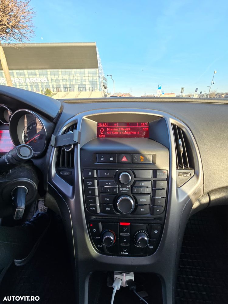 Opel Astra 1.4 Turbo Start/Stop ECOTEC Active - 21