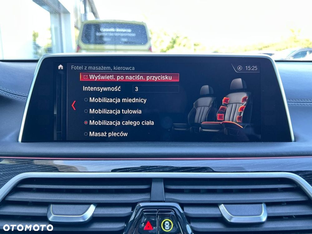 BMW Seria 7 750Ld xDrive - 28