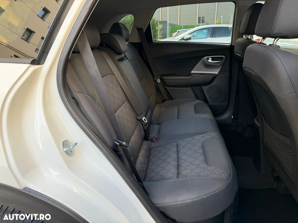 Kia Niro 1.6 GDI HEV 2WD OPF Aut. Edition 7 - 24