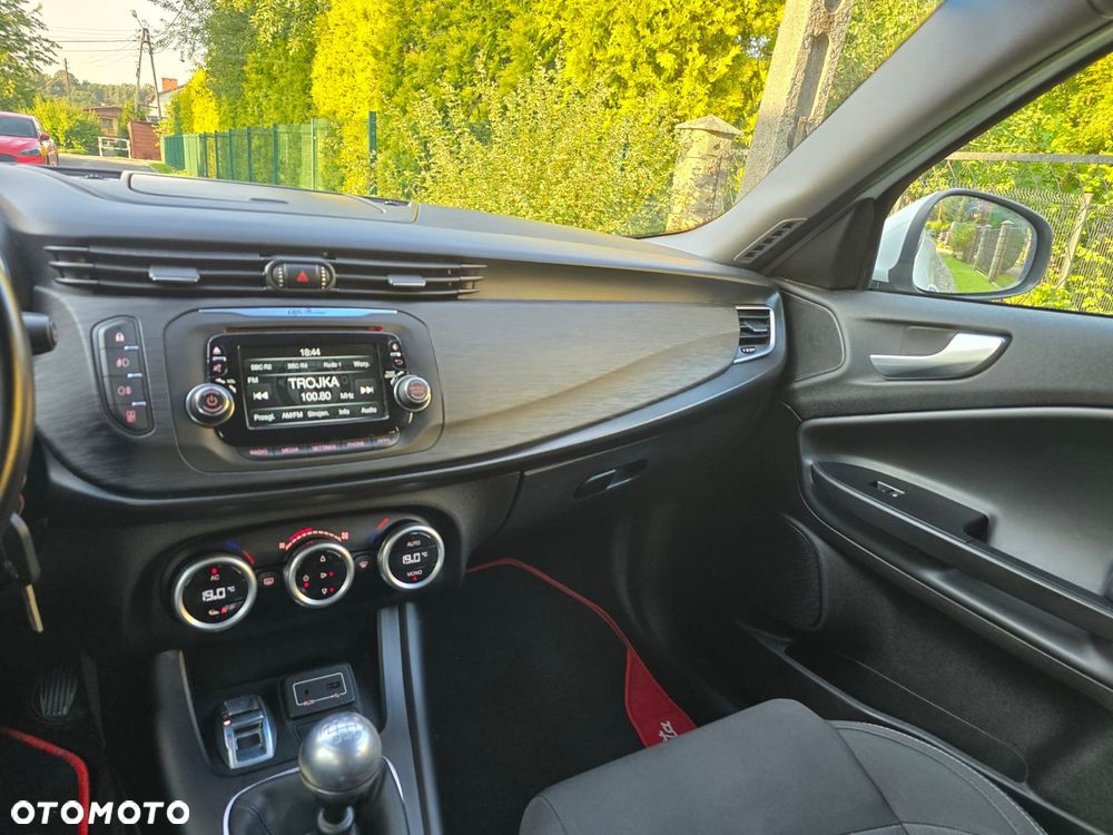 Alfa Romeo Giulietta 1.4 TB 16V Super - 26