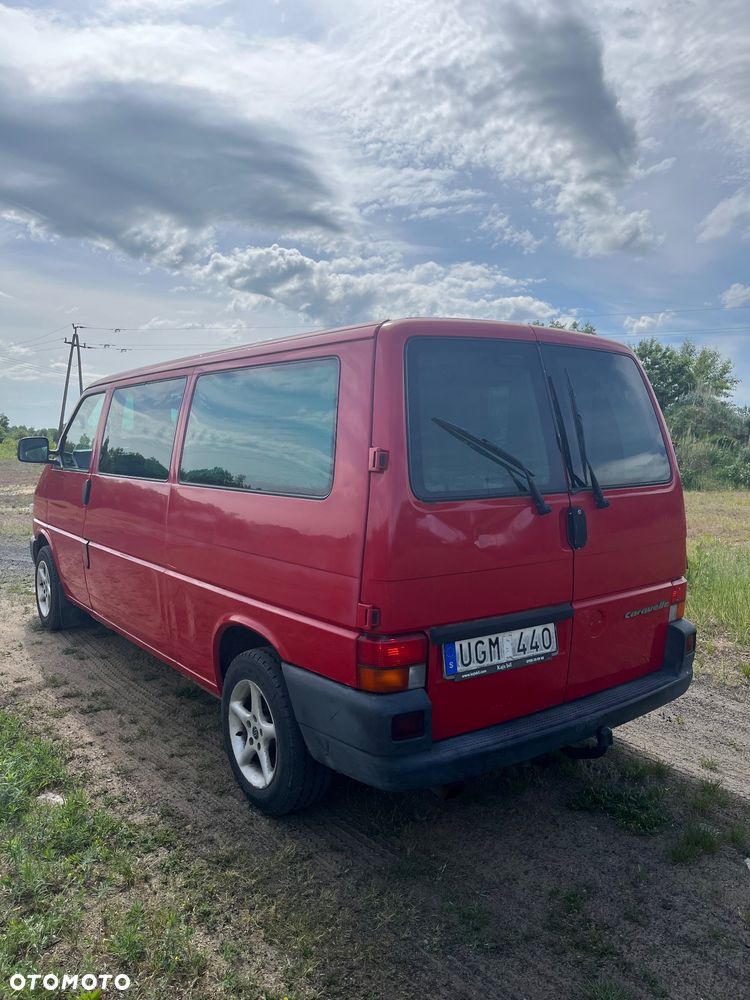 Volkswagen Caravelle - 4