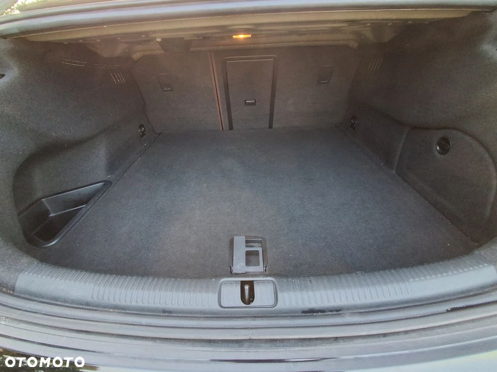 Audi A3 Limousine 2.0 TFSI quattro S tronic design - 12