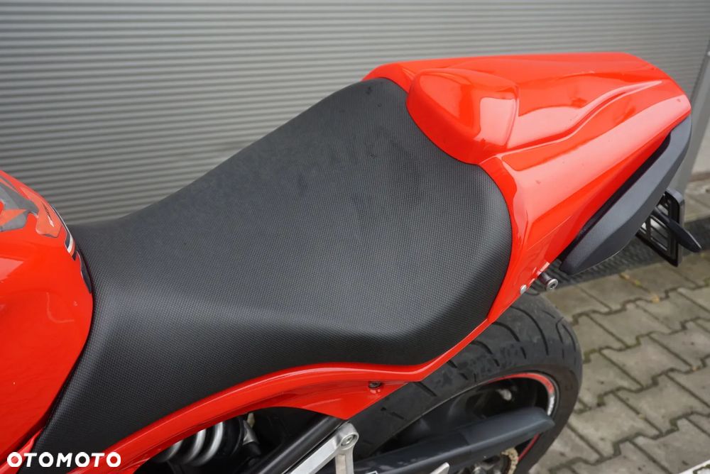 Honda CBR - 17