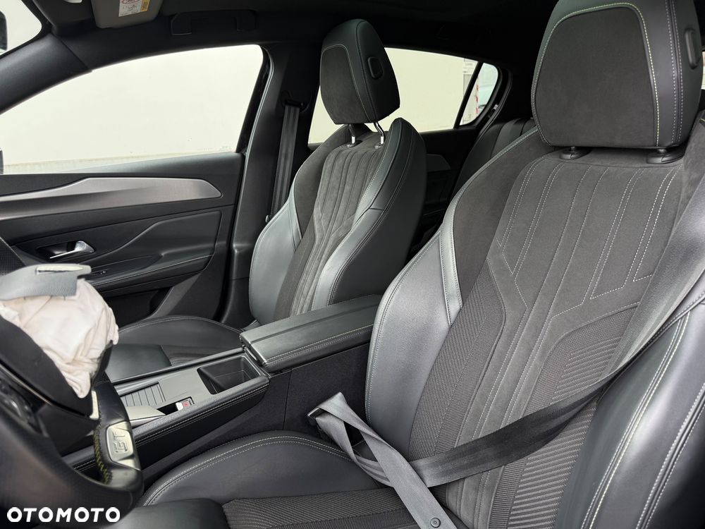 Peugeot 308 - 22