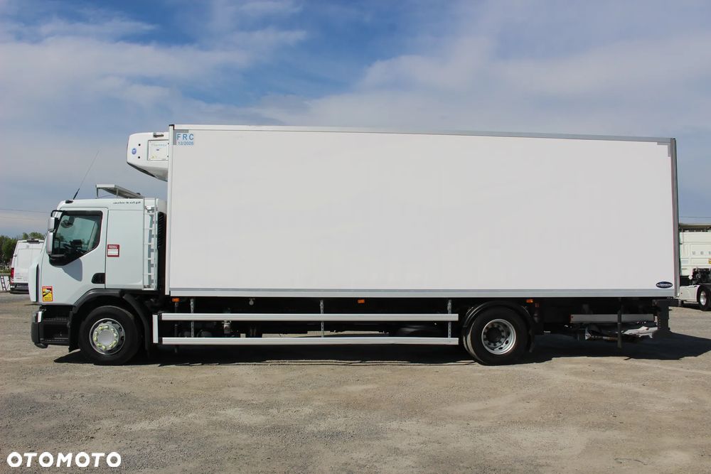 Renault D320 CHŁODNIA/*CARRIER* 1050mt / FRC 12.2026 / KAB.SYPIALNA/ EURO 6/*SERIWIS*/ SUPER STAN - 17