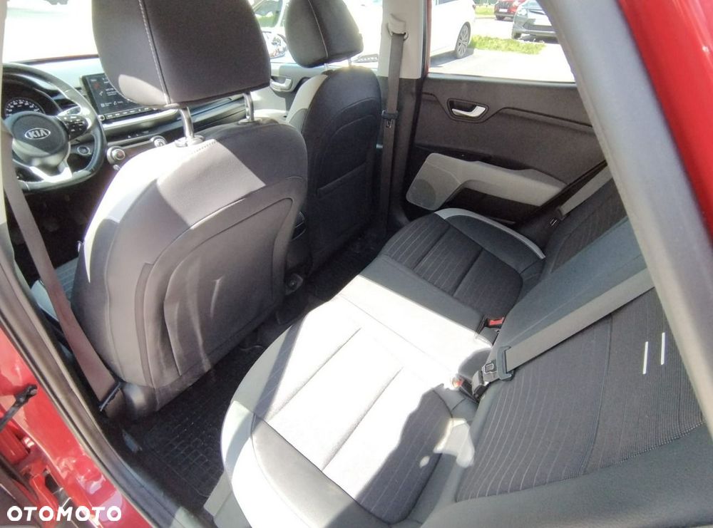 Kia Stonic - 15