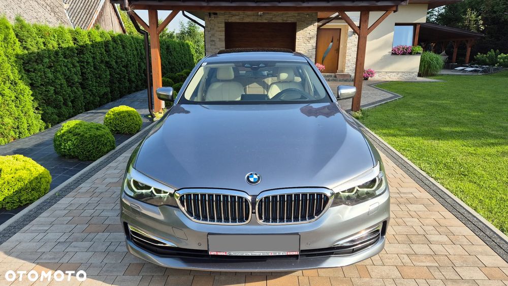 BMW Seria 5 530e PHEV - 3