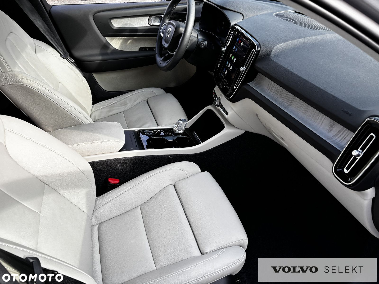 Volvo XC 40 - 9