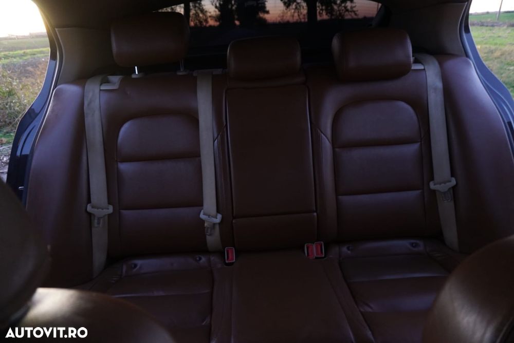 Skoda Superb 2.0 TDI Elegance - 10