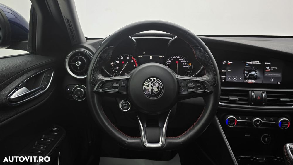 Alfa Romeo Giulia 2.0 Turbo RWD AT8 Super - 16