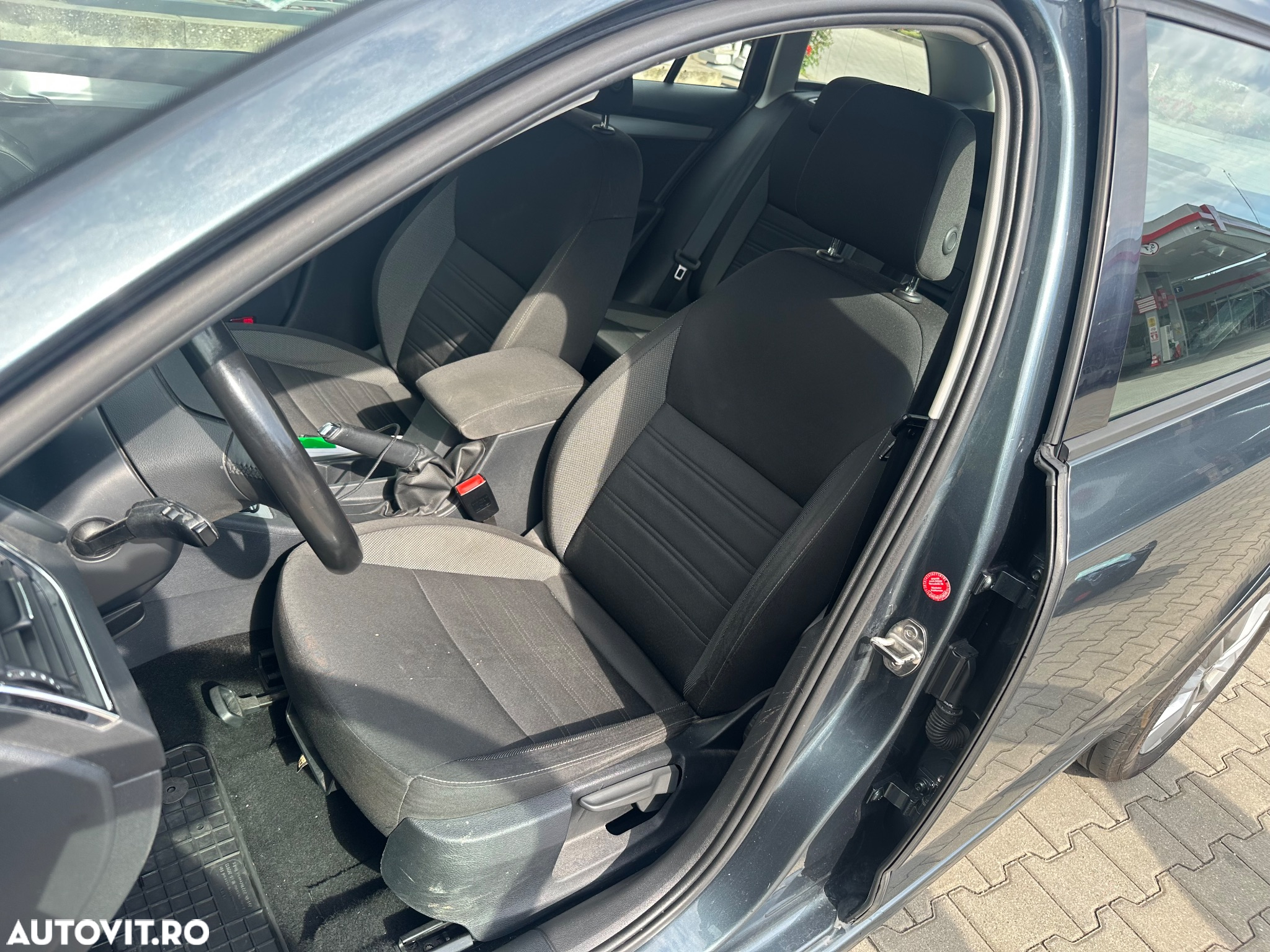 Skoda Octavia Combi Diesel 1.6 TDI Style - 9