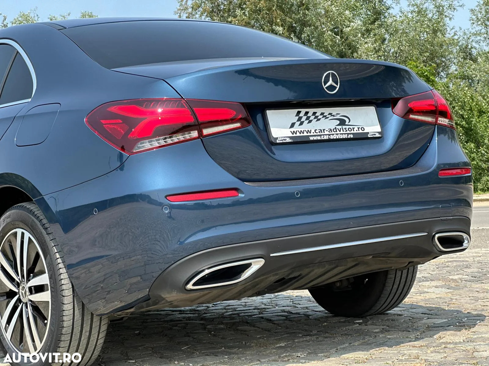 Mercedes-Benz A 250 e 8G-DCT Edition 2020 - 11